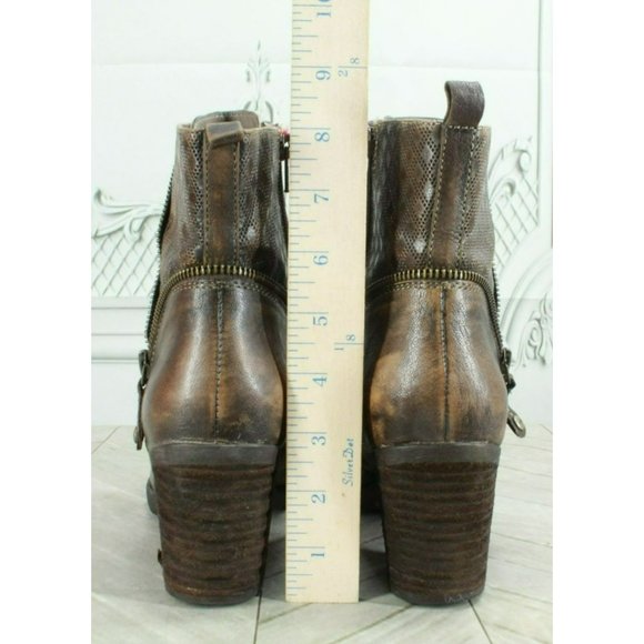 Earth Missoula Brown Leather Lace Up Side Zip Ankle Heeled Booties 8.5 B - Picture 6 of 9